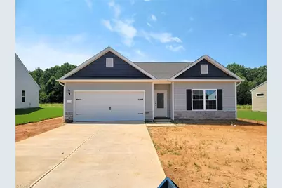 224 Macintosh Drive, King, NC 27021 - Photo 3