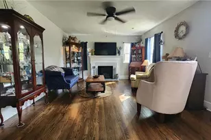100 Daniels St, Randleman, NC 27317 - Photo 5