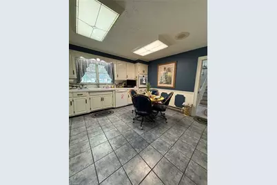 321 Pineview Drive, Mount Airy, NC 27030 - Photo 15