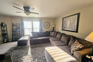 2514 Renard Rd, Greensboro, NC 27406 - Photo 9