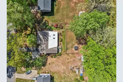323 Shannon Drive, Eden, NC 27288 - Photo 39