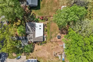323 Shannon Dr, Eden, NC 27288 - Photo 39