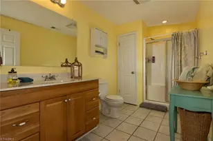 611 Briar Creek Dr, North Wilkesboro, NC 28659 - Photo 27