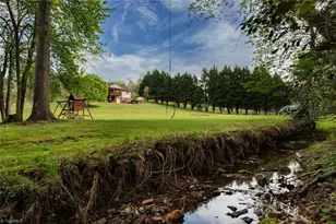 611 Briar Creek Dr, North Wilkesboro, NC 28659 - Photo 39