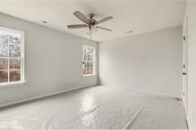 613 Franklin Boulevard, Greensboro, NC 27401 - Photo 15