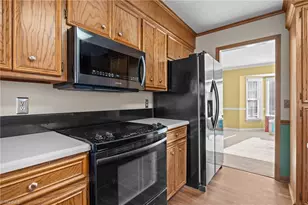 280 Birchridge Dr, Kernersville, NC 27284 - Photo 5