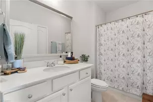 1402 Hunting Hawk Ln, Kernersville, NC 27284 - Photo 19