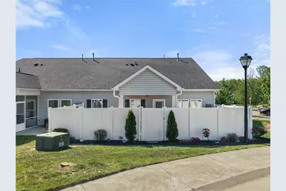 1402 Hunting Hawk Lane, Kernersville, NC 27284 - Photo 25