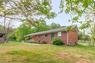 527 Wood Heirs Dr, Lexington, NC 27295 - Photo 3