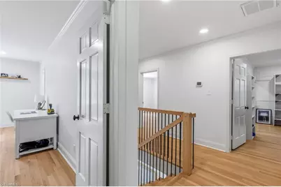 306 Meadowbrook Terrace, Greensboro, NC 27408 - Photo 33