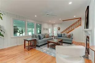 3905 Friendly Ave, Greensboro, NC 27410 - Photo 13