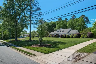 3905 Friendly Avenue, Greensboro, NC 27410 - Photo 43