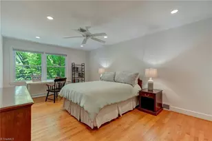 3905 Friendly Ave, Greensboro, NC 27410 - Photo 21