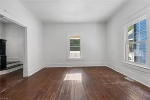 938 Martin St, Greensboro, NC 27406 - Photo 7