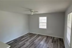914 Cranbrook St, Greensboro, NC 27407 - Photo 3