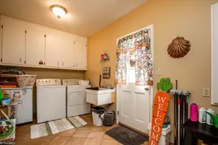 6352 Turnpike Rd, Archdale, NC 27263 - Photo 11