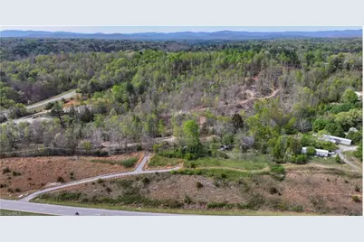 161 Queen Drive, North Wilkesboro, NC 28659 - Photo 3