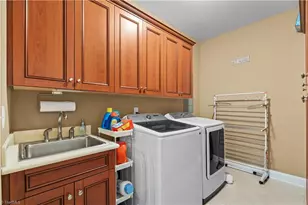 4002 Mulligan Cir, Greensboro, NC 27406 - Photo 35