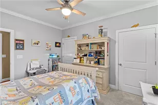 4002 Mulligan Cir, Greensboro, NC 27406 - Photo 23