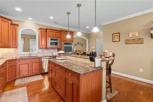 4002 Mulligan Cir, Greensboro, NC 27406 - Photo 11