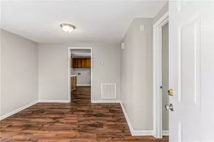 110 Raleigh St, Greensboro, NC 27401 - Photo 5