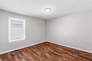 110 Raleigh St, Greensboro, NC 27401 - Photo 17