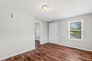 110 Raleigh St, Greensboro, NC 27401 - Photo 7