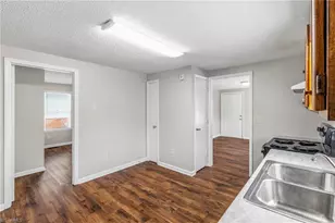 112 S Raleigh St, Greensboro, NC 27401 - Photo 15