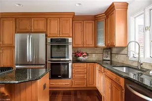 466 Windsor Park Rd, Kernersville, NC 27284 - Photo 17
