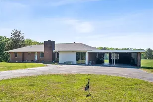 797 Hill Everhart Rd, Lexington, NC 27295 - Photo 3