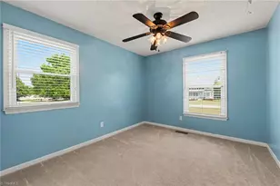 660 Brookmont Dr, Winston-Salem, NC 27107 - Photo 31