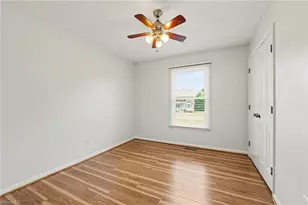660 Brookmont Dr, Winston-Salem, NC 27107 - Photo 29