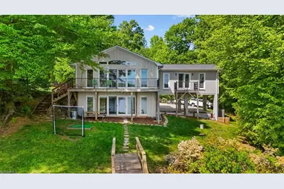 330 Hillview Drive, Lexington, NC 27292 - Photo 1