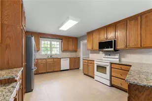 2636 Farmpond Ct, Haw River, NC 27258 - Photo 15