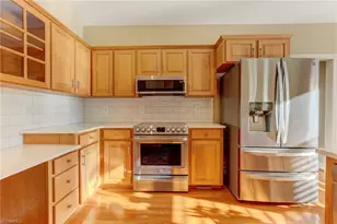 203 Stonebury Ct, Reidsville, NC 27320 - Photo 13