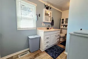 206 Village Ave, Randleman, NC 27317 - Photo 9