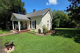 206 Village Ave, Randleman, NC 27317 - Photo 23