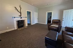 206 Village Ave, Randleman, NC 27317 - Photo 3