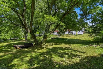 1810 Wilma Avenue, Winston-Salem, NC 27127 - Photo 27