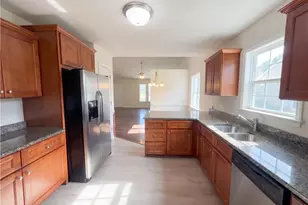 224 Santa Fe Cir, Thomasville, NC 27360 - Photo 7