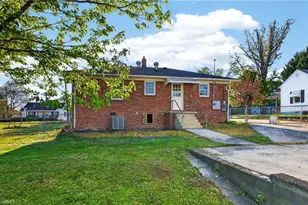 1307 Fairview St, Greensboro, NC 27405 - Photo 21