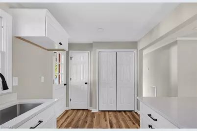 1307 Fairview Street, Greensboro, NC 27405 - Photo 5