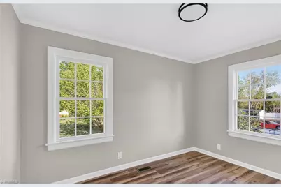 1307 Fairview Street, Greensboro, NC 27405 - Photo 7