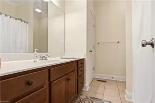 319 Ironwood Dr, Thomasville, NC 27360 - Photo 13