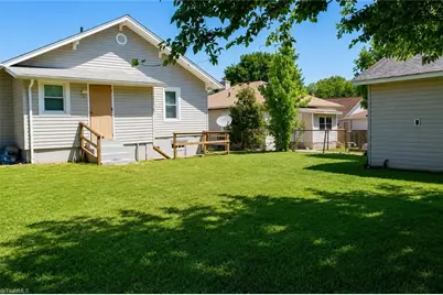 454 24th Street W, Winston-Salem, NC 27105 - Photo 15