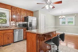 509 Greentree Dr, Greensboro, NC 27410 - Photo 11