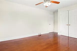 509 Greentree Dr, Greensboro, NC 27410 - Photo 13