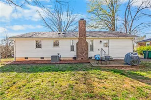 225 Summerglen Dr, Lewisville, NC 27023 - Photo 25
