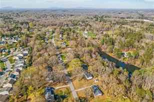 225 Summerglen Dr, Lewisville, NC 27023 - Photo 31