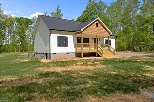 218 Fishermans Point Rd, Roxboro, NC 27574 - Photo 49